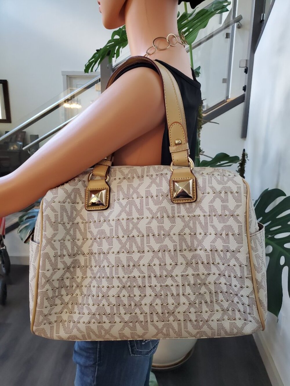 Designer-Inspired Shoulder Bag Purse Cream with Gold Toned Studs Like New